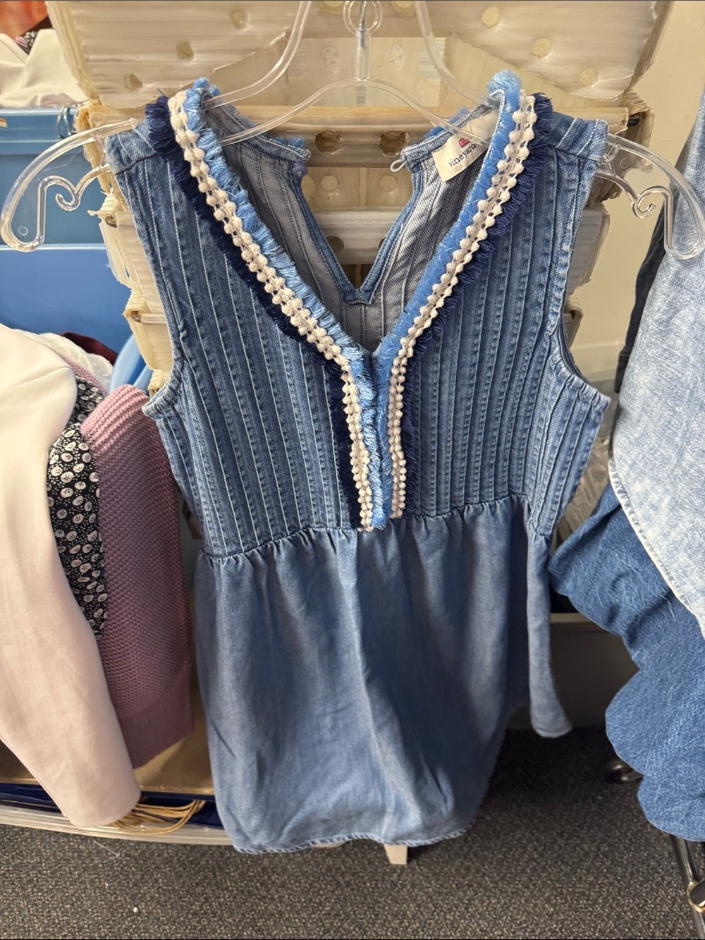 Vineyard vines chambray tunic M // 082963